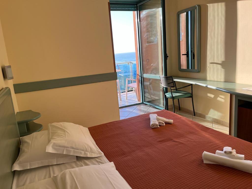 Abbazia Club Hotel Marotta Bagian luar foto